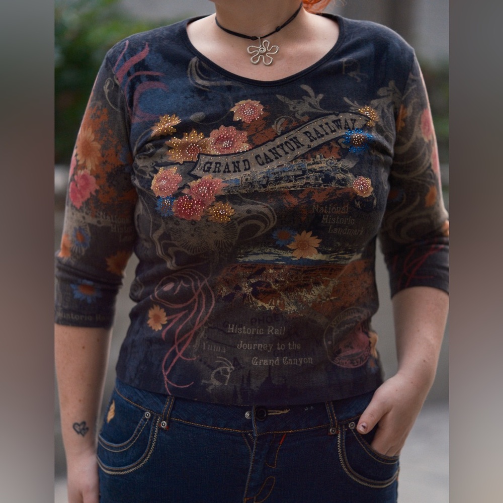 ✧˖° Vintage Cactus Bay Quarter Sleeve Graphic Top ✧˖°
